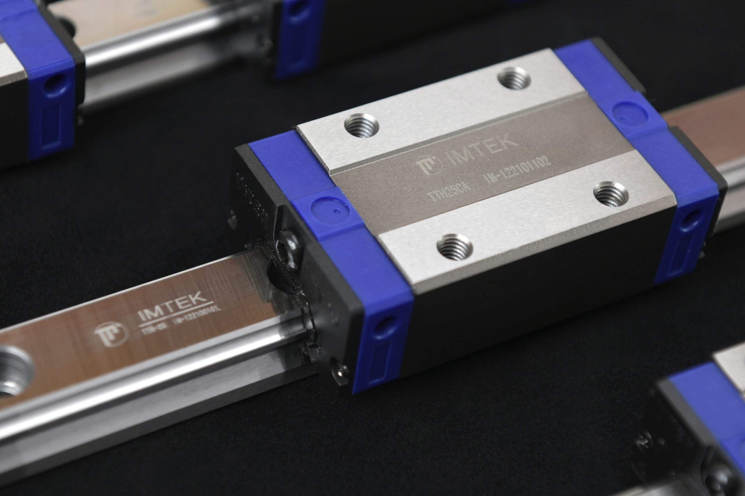 IMTEK Industrielle Linearführungen: Kostenausgleich und hohe Präzision für CNC-Maschinen